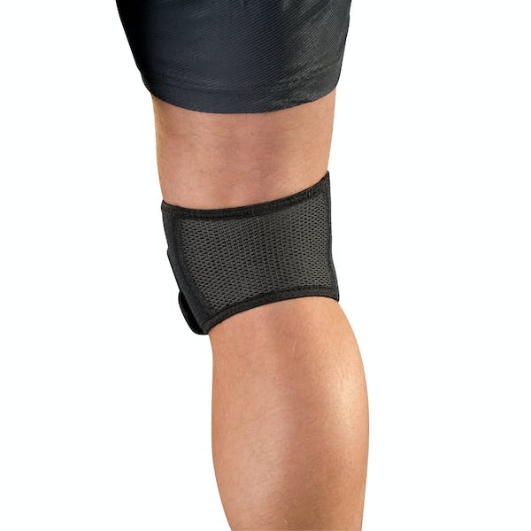 Mueller Adjustable Max Knee Strap