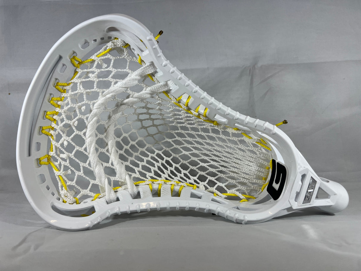 Custom Gait D2C Close D Strung with ECD Hero 3.0 White/Yellow